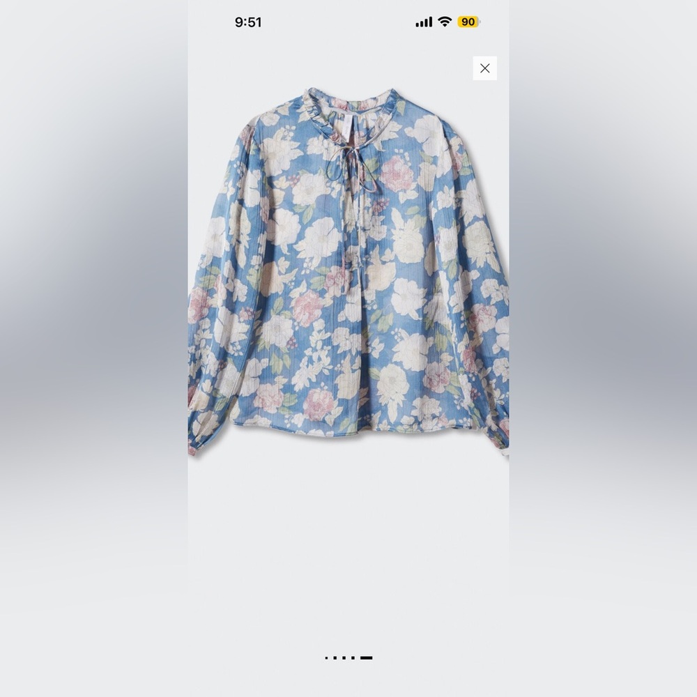 NWT Mango Floral Blouse in Blue and White small